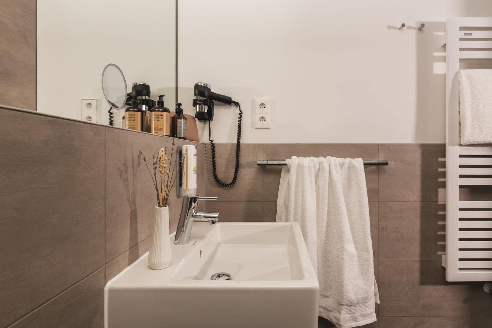 Candlewood Suites Berlin Charlottenburg By Ihg Ngoại thất bức ảnh