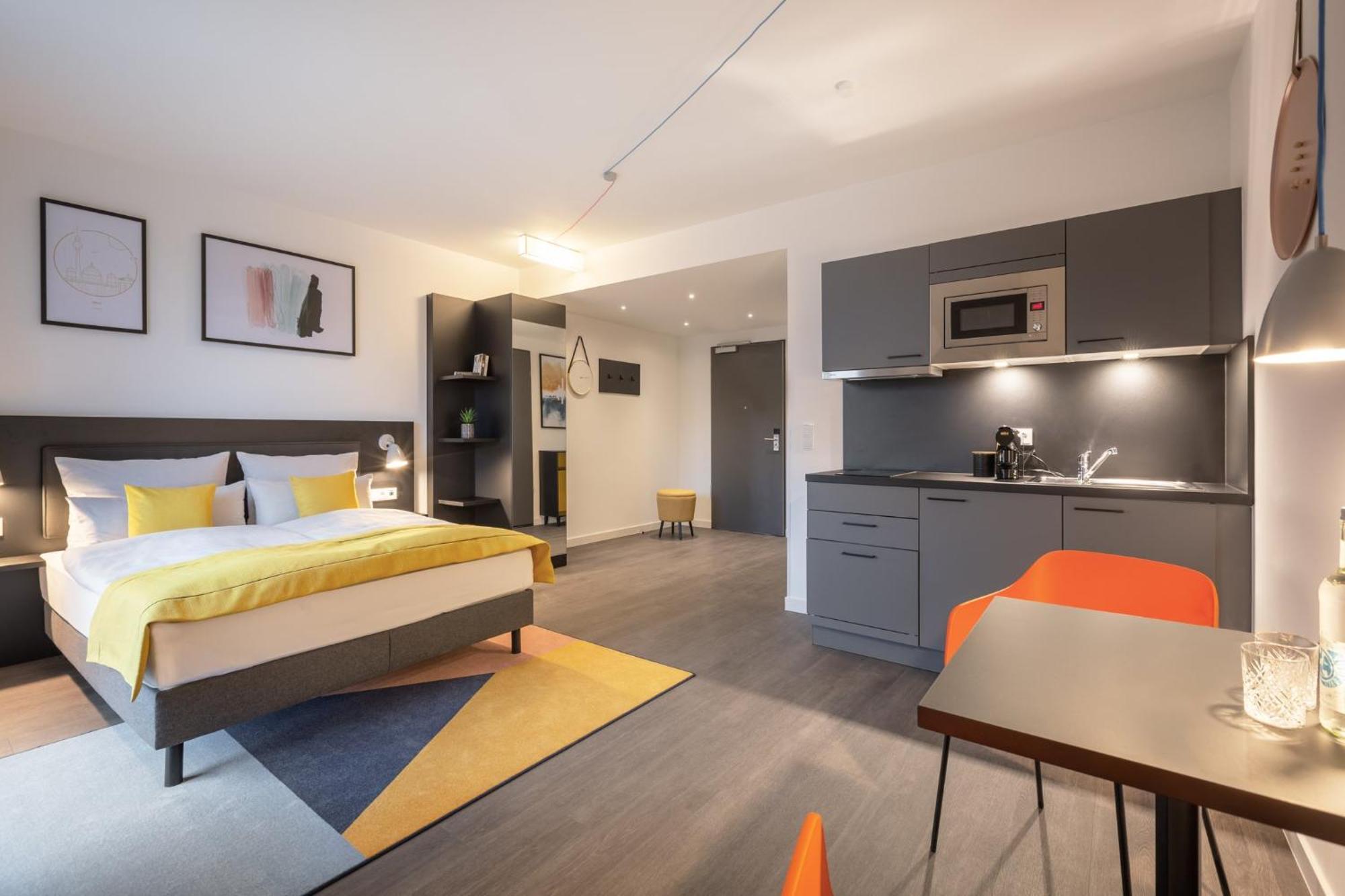 Candlewood Suites Berlin Charlottenburg By Ihg Ngoại thất bức ảnh
